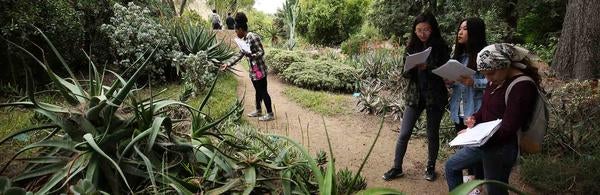 UCR Botanic Gardens, students taking notes (c) UCR / Stan Lim